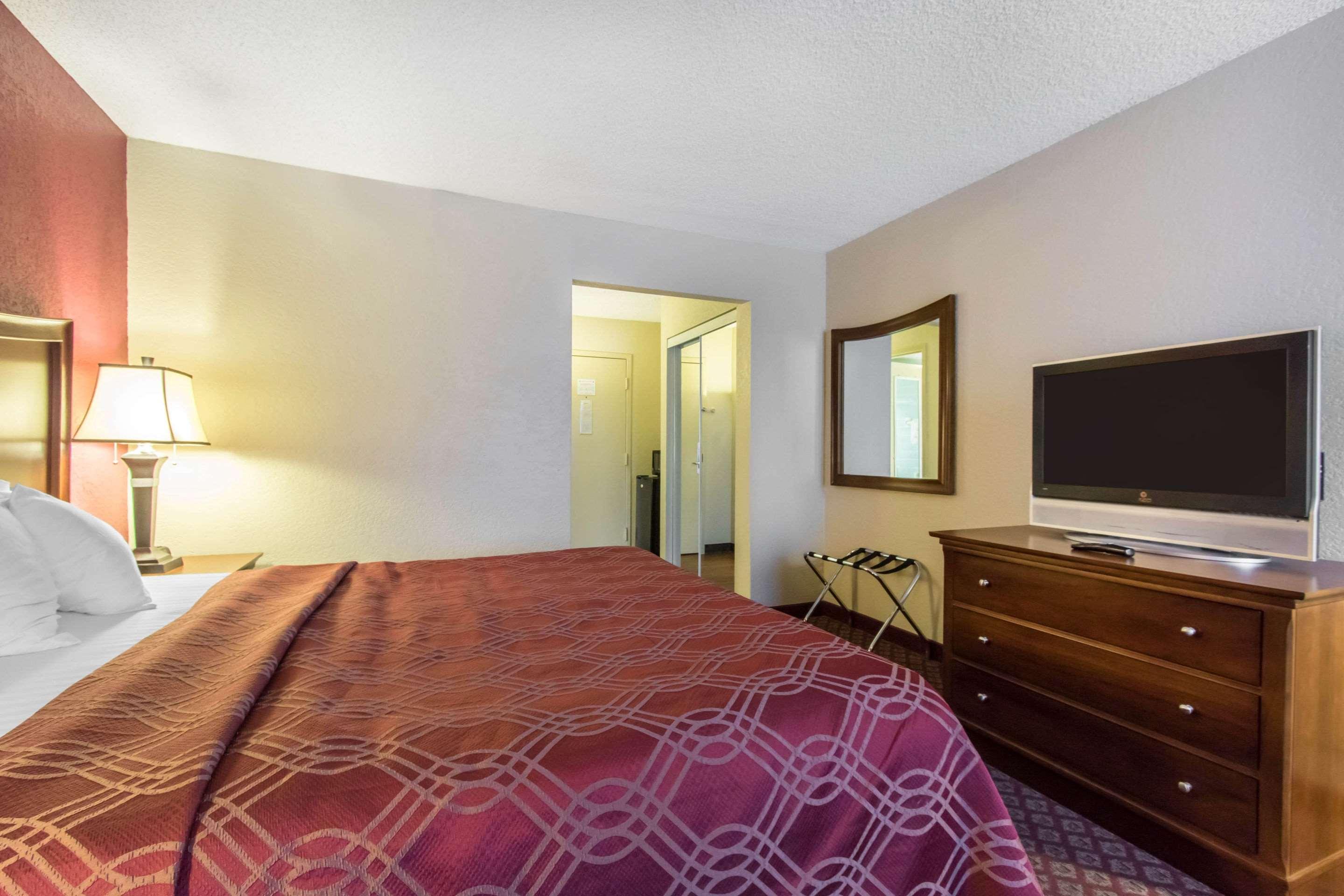 Econo Lodge Inn & Suites Joplin Luaran gambar